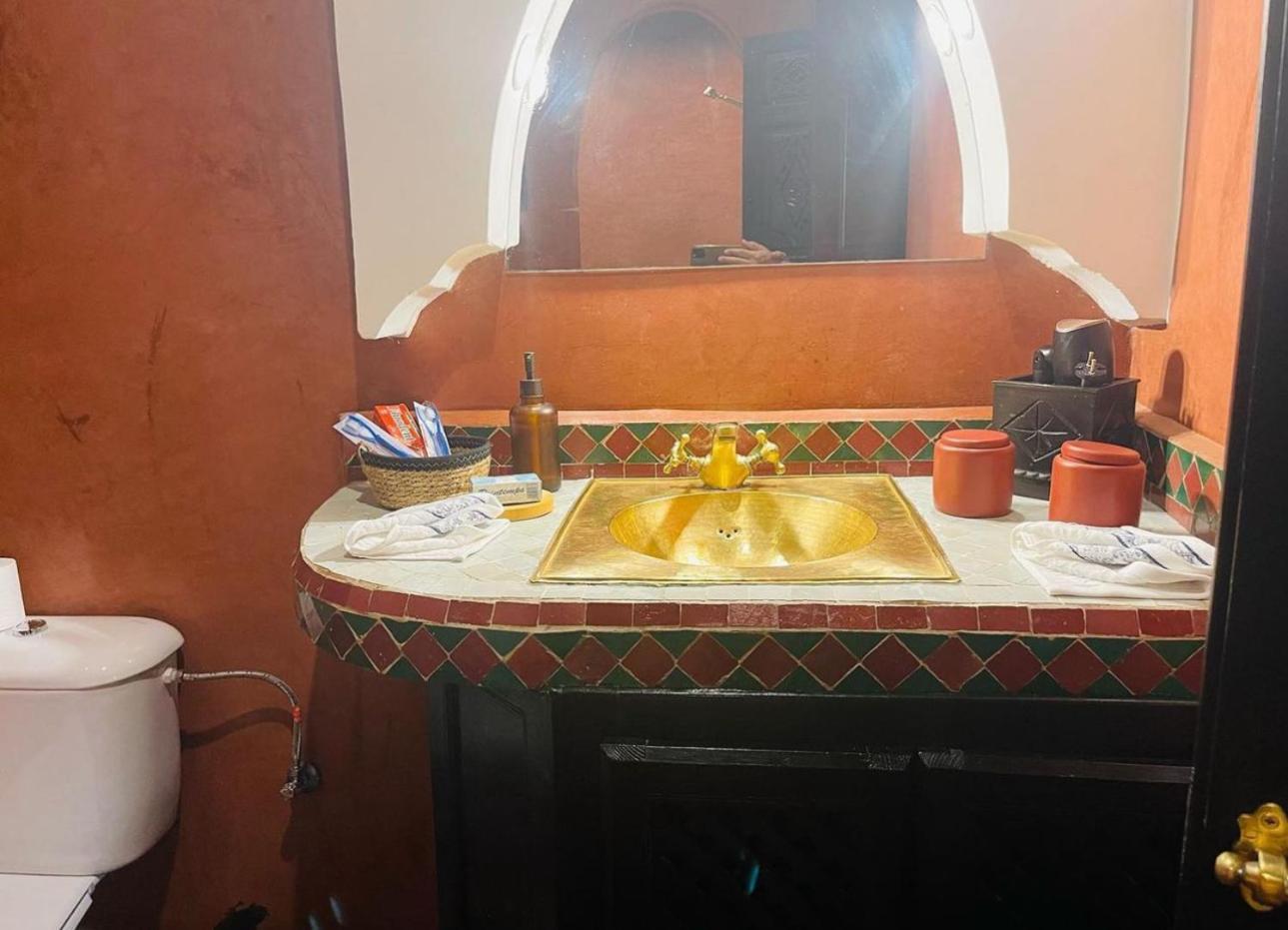 Riad Bjoujna Marrakesh Esterno foto