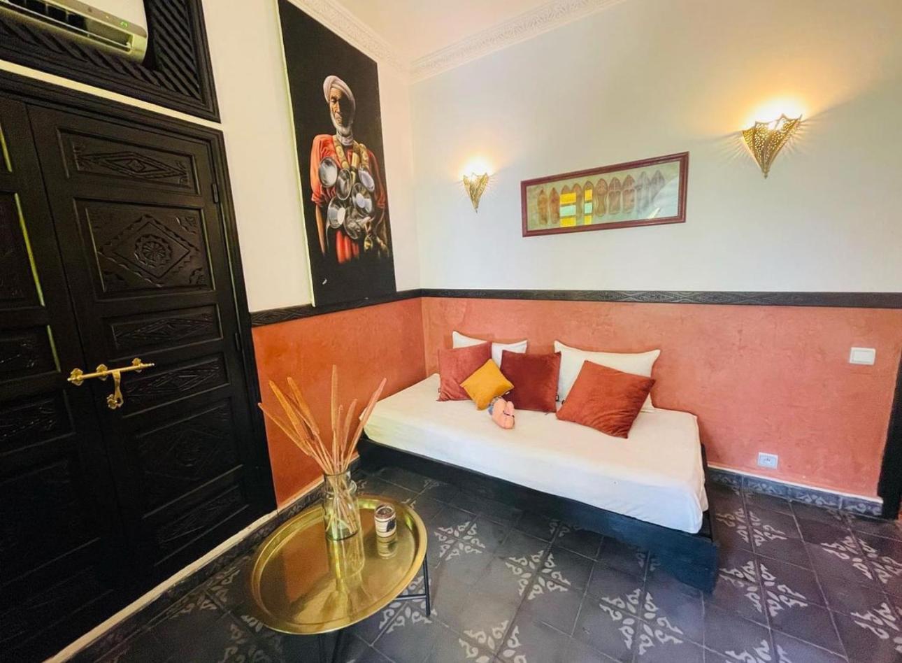 Riad Bjoujna Marrakesh Esterno foto