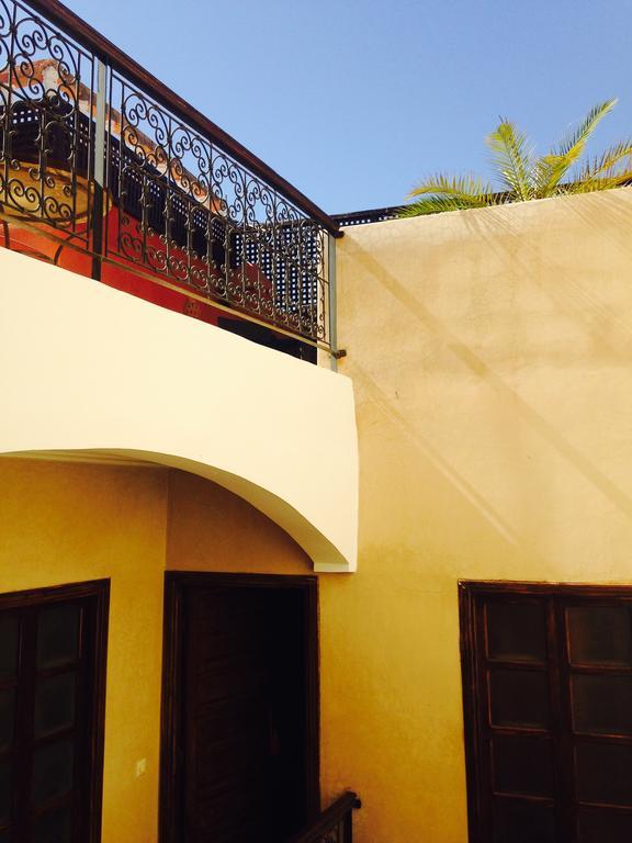 Riad Bjoujna Marrakesh Esterno foto